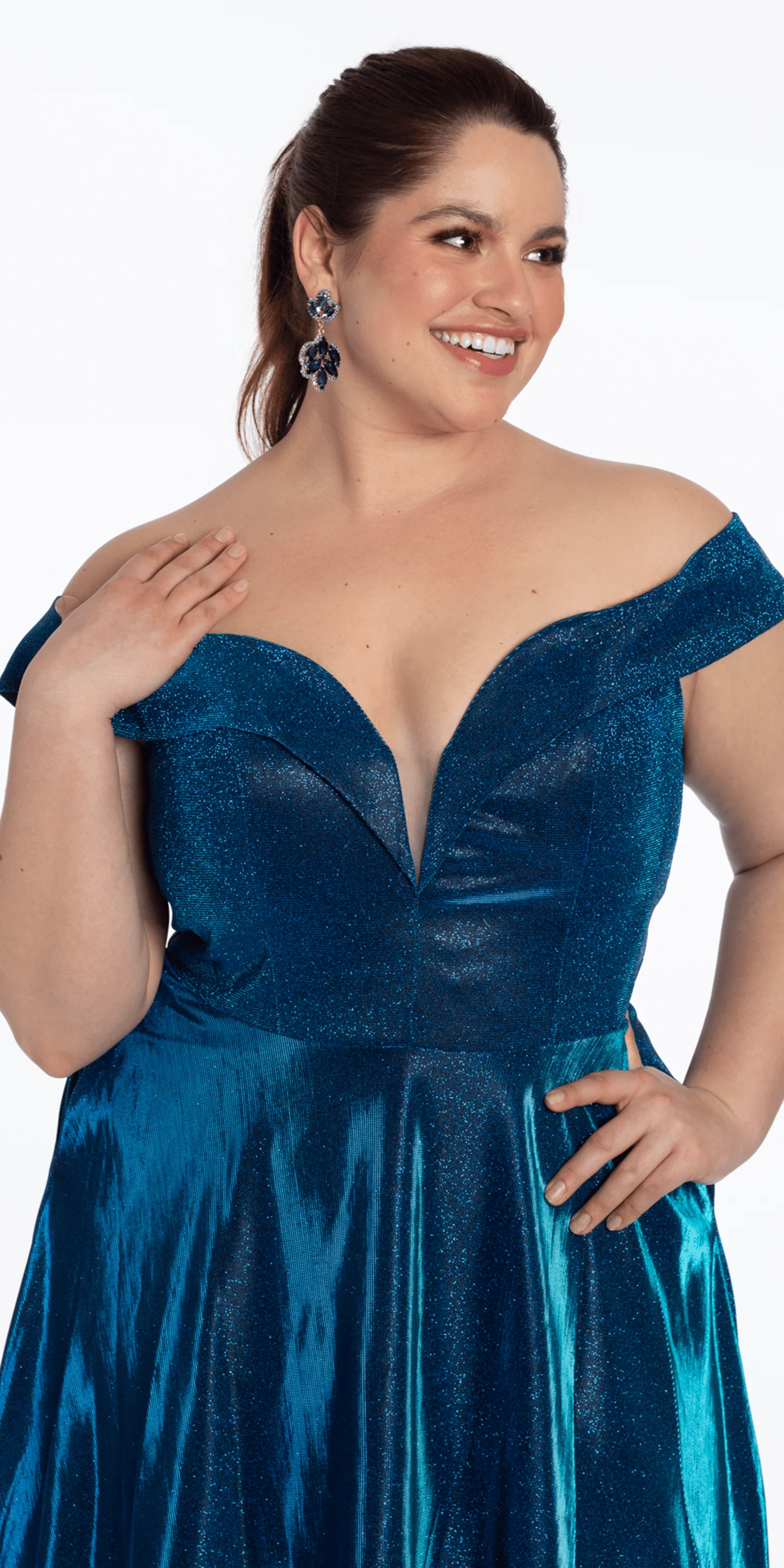 Iridescent Metallic Glitter Off the Shoulder Plunge A Line Dress - Image 2