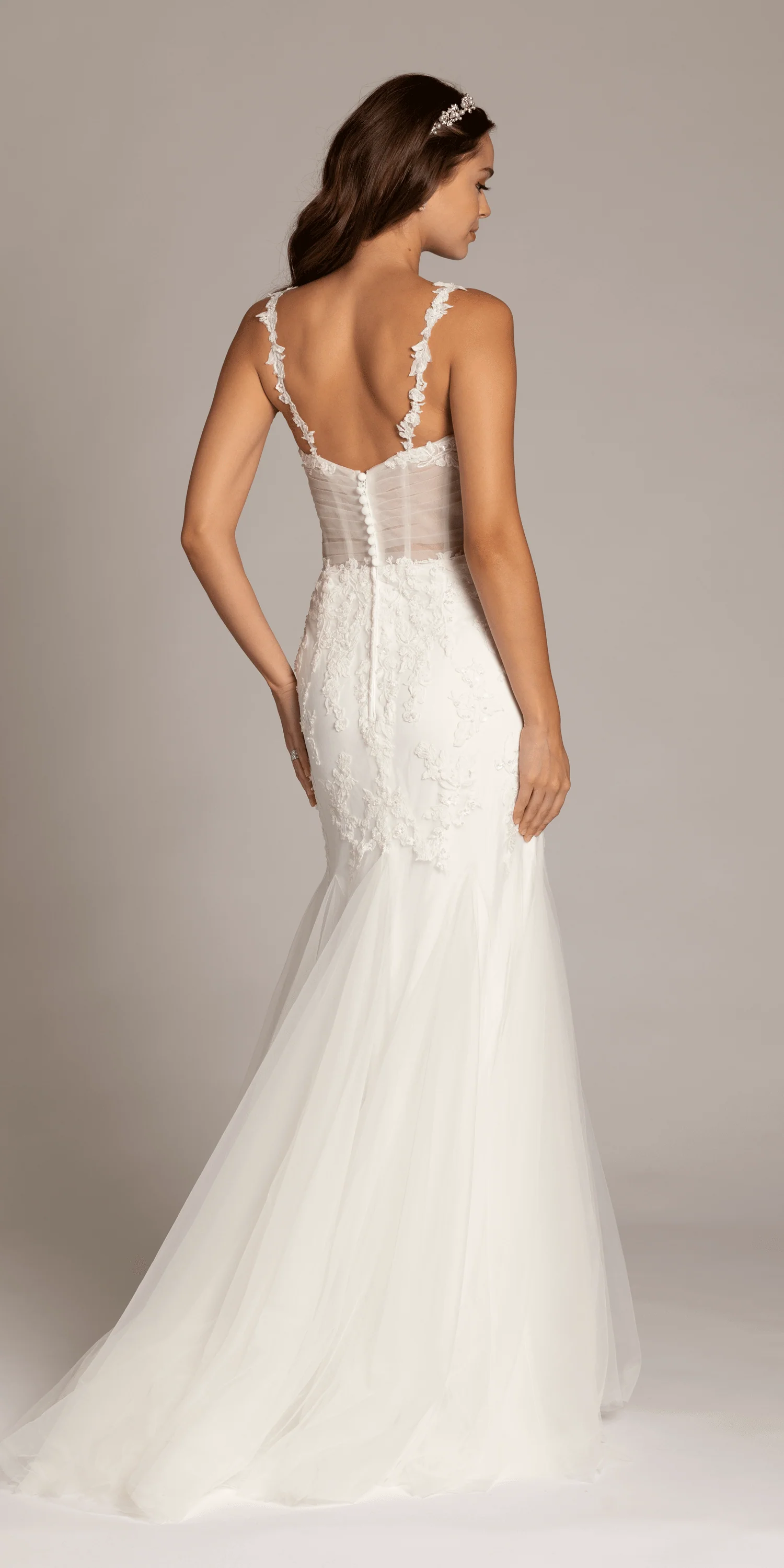 Mesh Sweetheart Plunge Mermaid Dress with Beaded Appliques - Image 5
