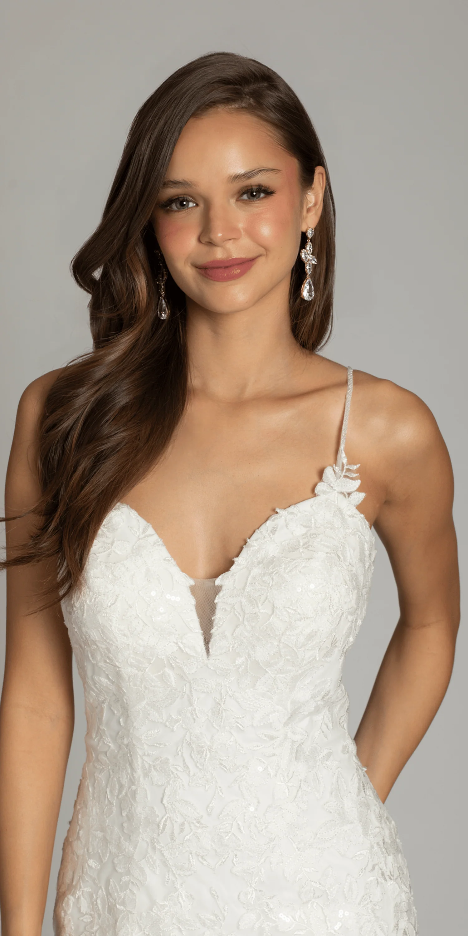 Sweetheart Plunge Tulle Mermaid Dress with Embroidered Border Hem. - Image 3